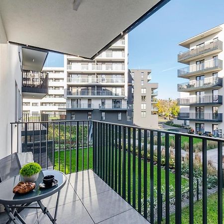 Sky Home- Blue Apartament -Manufaktura, Bezplatny Parking, Klima, Dostep Na Kod วูดช์ ภายนอก รูปภาพ